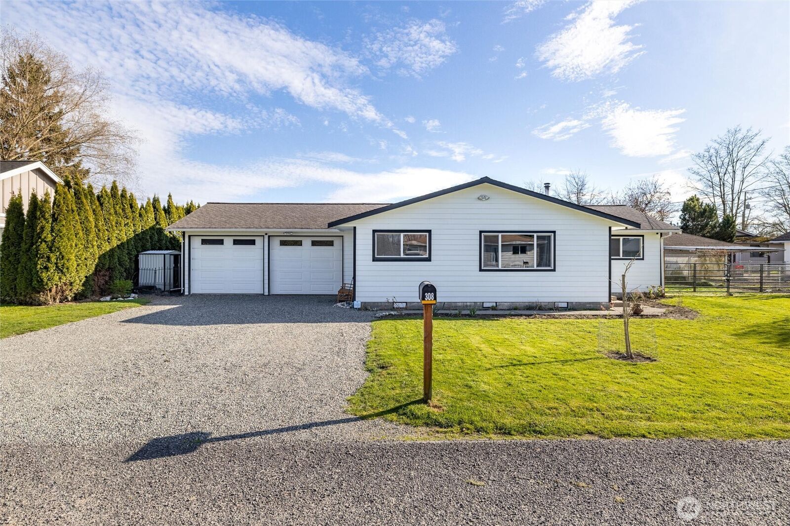 Property Photo:  308  Baker Street  WA 98247 