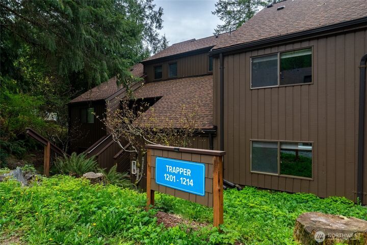 Property Photo:  10500  Mt Baker Highway 1204  WA 98244 
