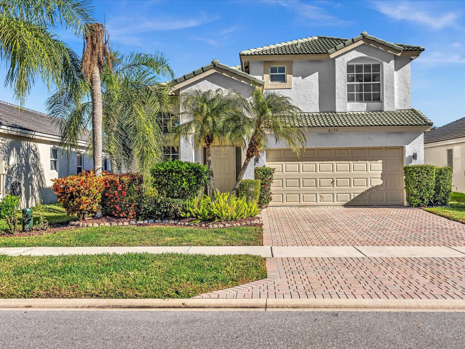 Property Photo: 4194 Bluff Harbor Way FL 33449