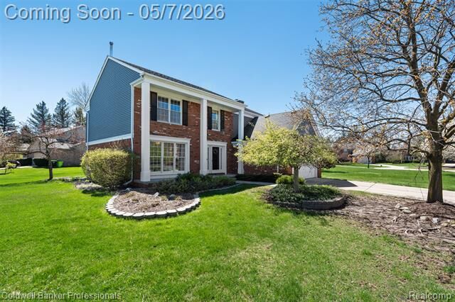 Property Photo:  45075 Courtview Trail  MI 48375 