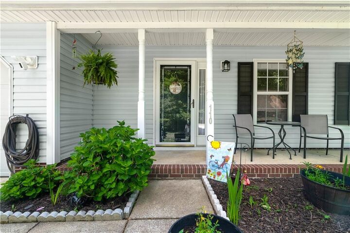 Property Photo:  110 Pippin Dr  VA 23434 