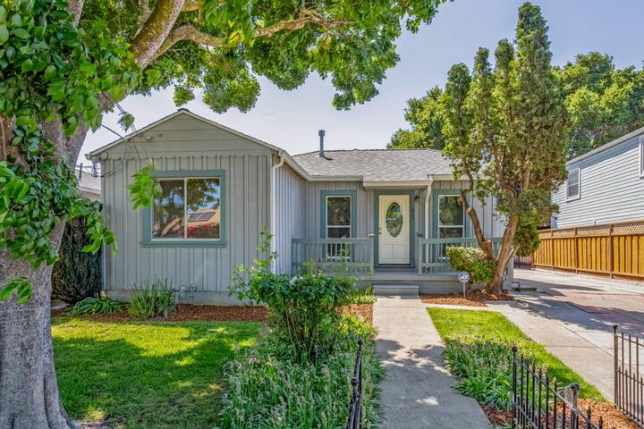 Property Photo:  317 North Grant Street  CA 94401 