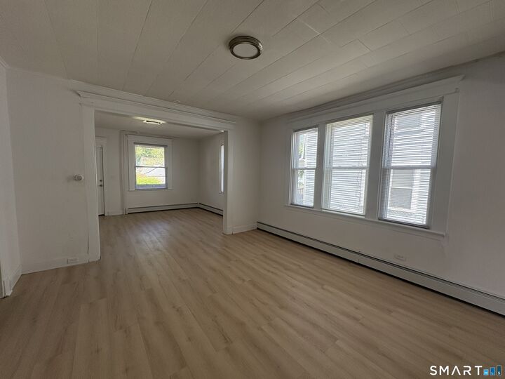 Property Photo:  127 Pearl Street 1  CT 06704 