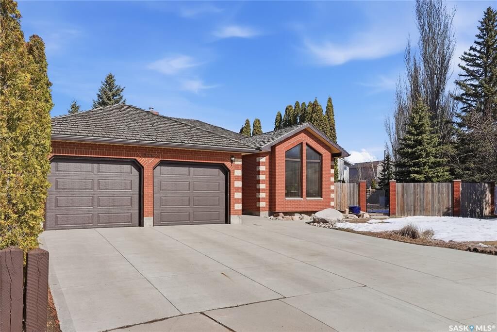 Photo de la propriété:  214 Forsyth Court  SK S7N 4H2 