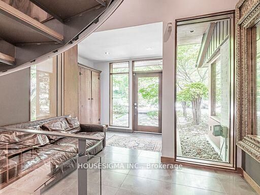 Property Photo: 94 Laurentide Drive ON M3A 3E5