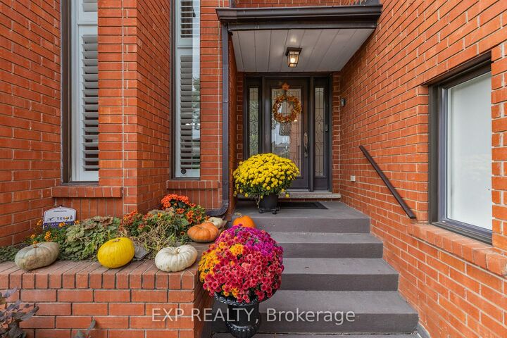 Property Photo: 10 Vega Crescent ON L8E 4S7