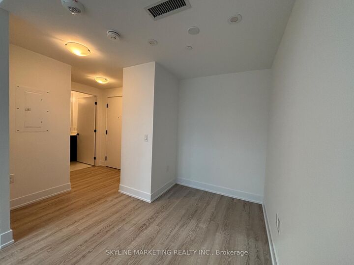 Property Photo:  2450 Old Bronte Road 114  ON L6M 5P6 