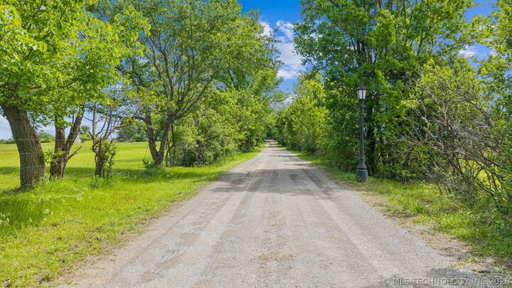 Property Photo:  7133 S 425 R Road  OK 74036 