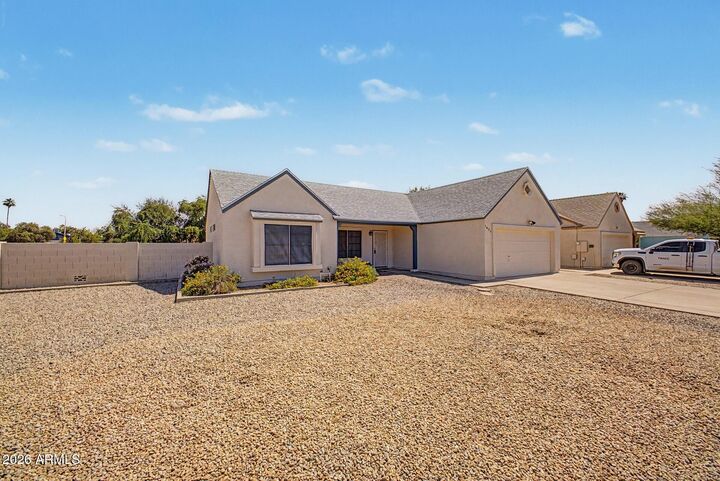 Property Photo:  1453 E Todd Drive  AZ 85283 