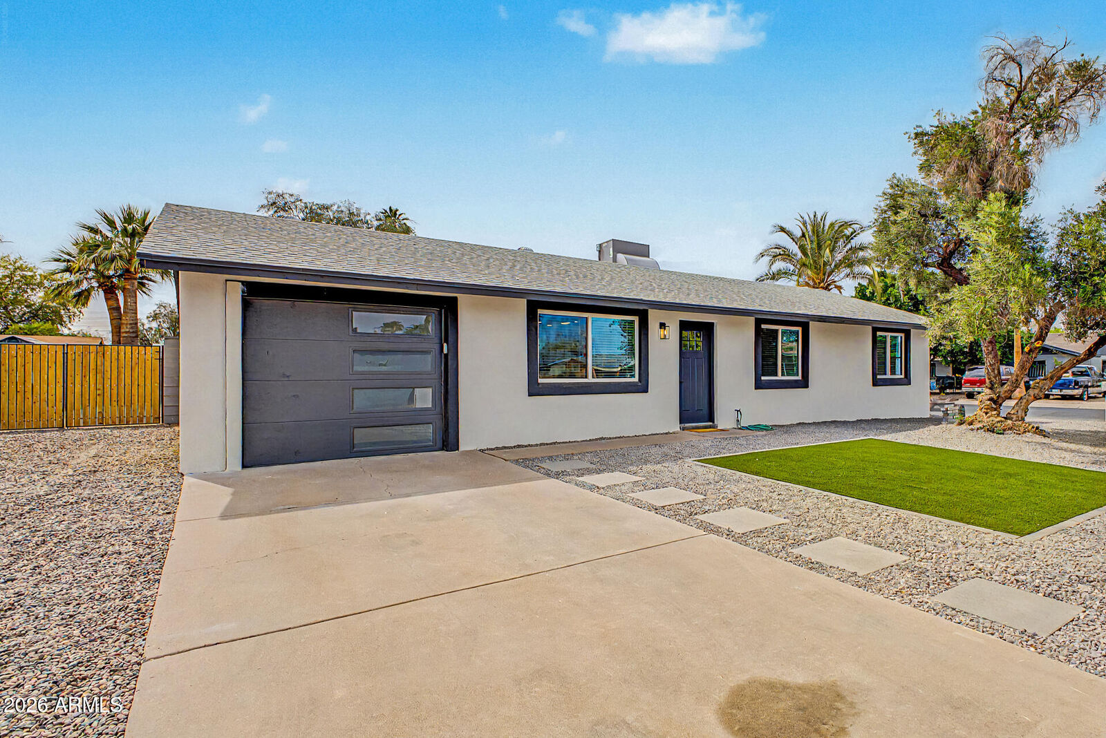 Property Photo: 6426 S 47th Street AZ 85042