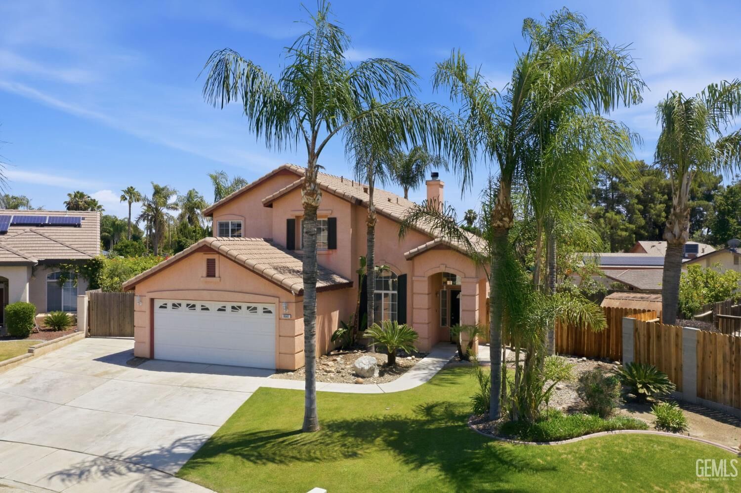 Property Photo:  9507 W Goshen Court  CA 93311 