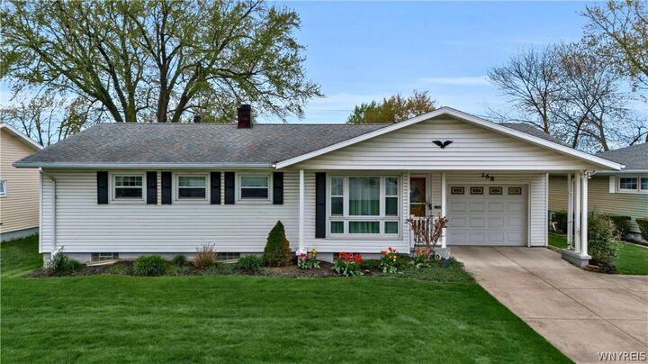 Property Photo:  268 Evergreen Drive  NY 14150 
