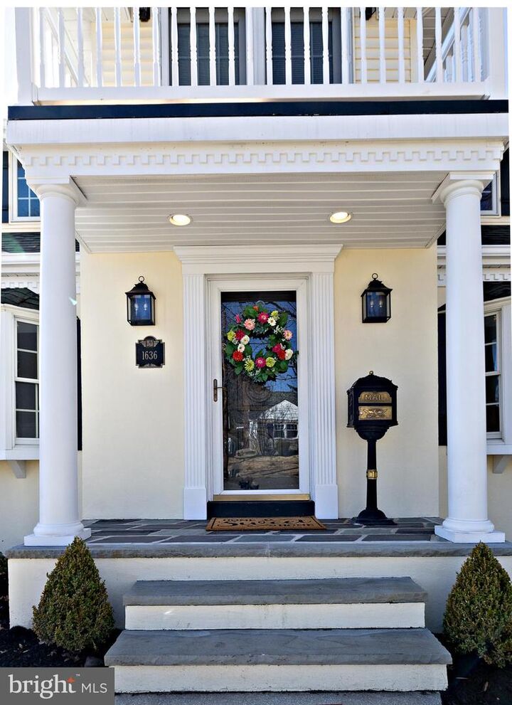 Property Photo:  1636 W High Street  NJ 08035 