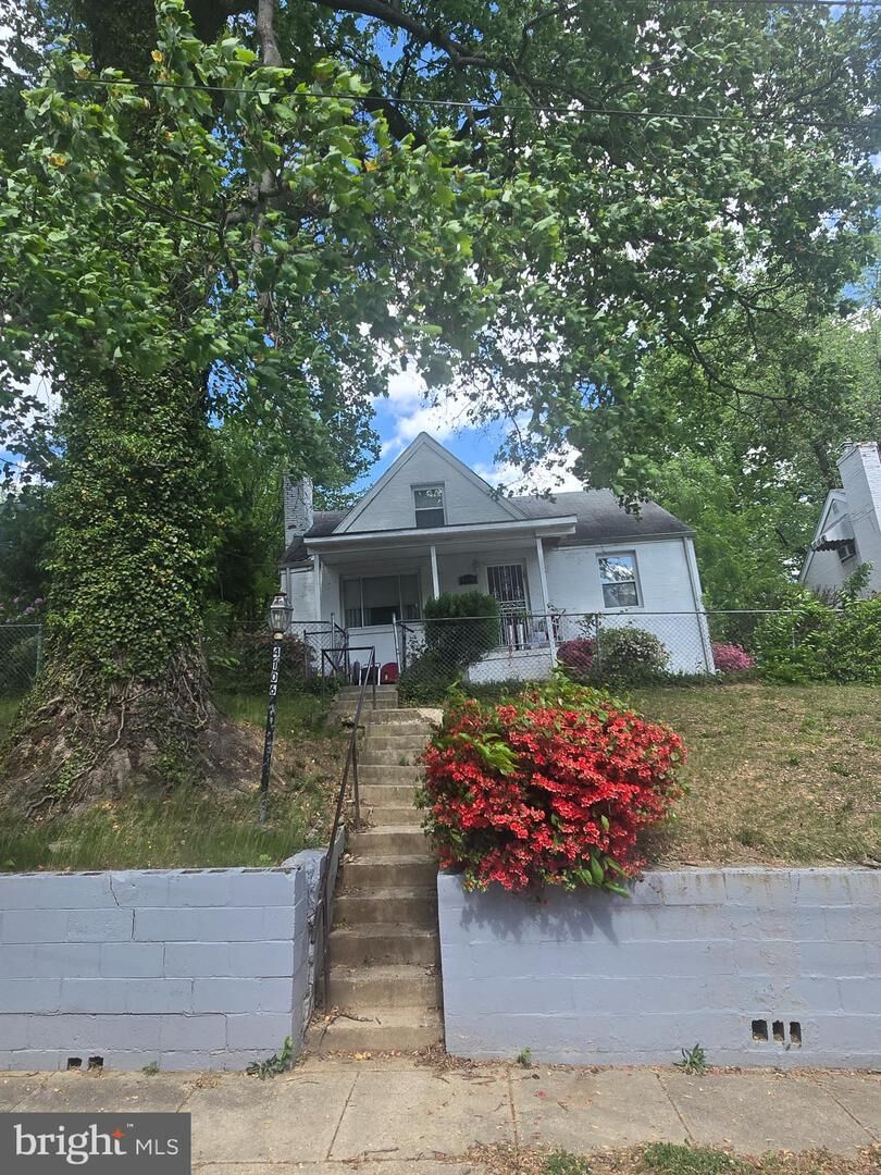 Property Photo:  4106 Clark Street  MD 20743 