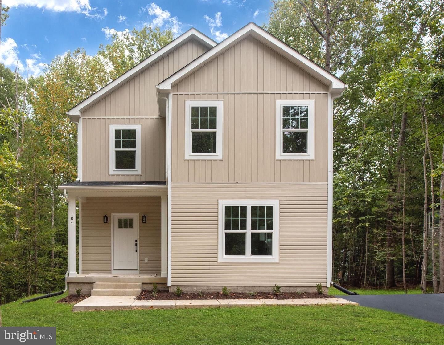 Property Photo: 104 Butler Circle VA 22508