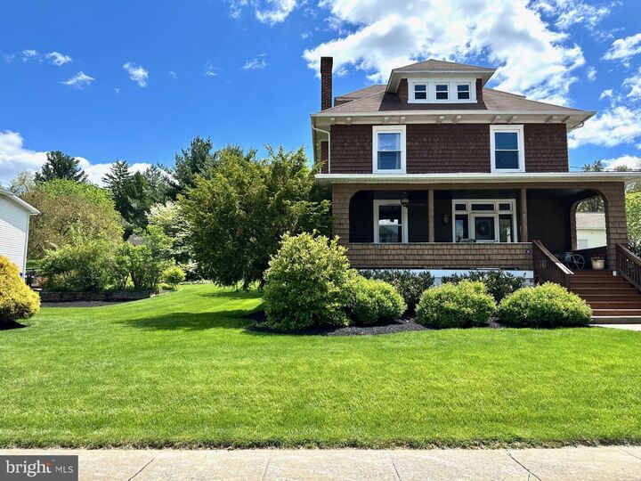 Property Photo:  19 S Constitution Avenue  PA 17349 