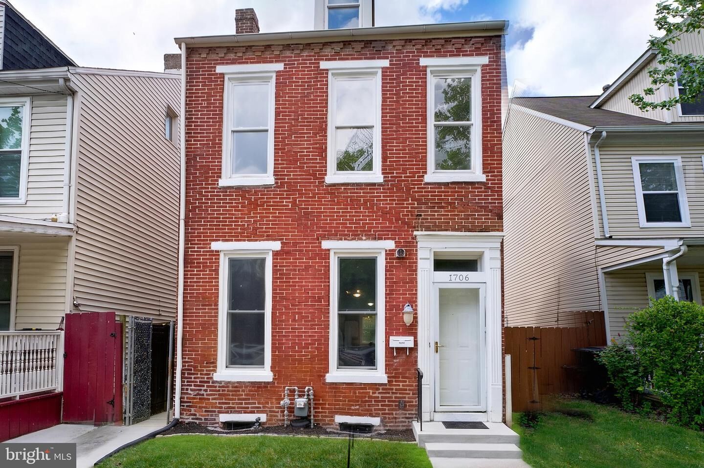 Property Photo:  1706 N 5th Street  PA 17102 