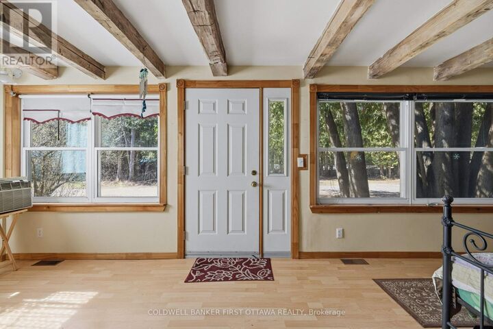 Photo de la propriété:  411 County Rd 7  ON K0G 1G0 