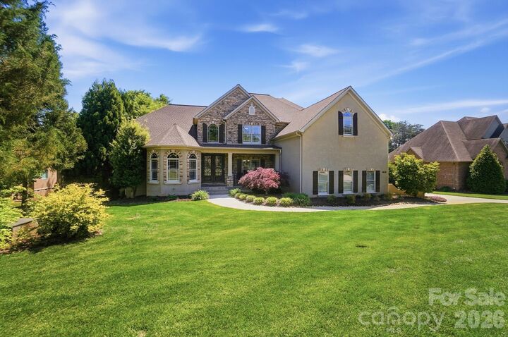 Property Photo:  159 Riverchase Lane  NC 28115 