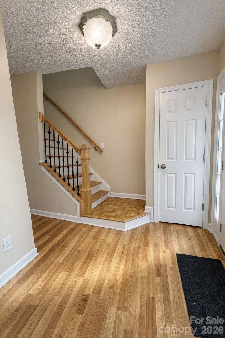 Property Photo:  7531 Woodknoll Drive  NC 28217 