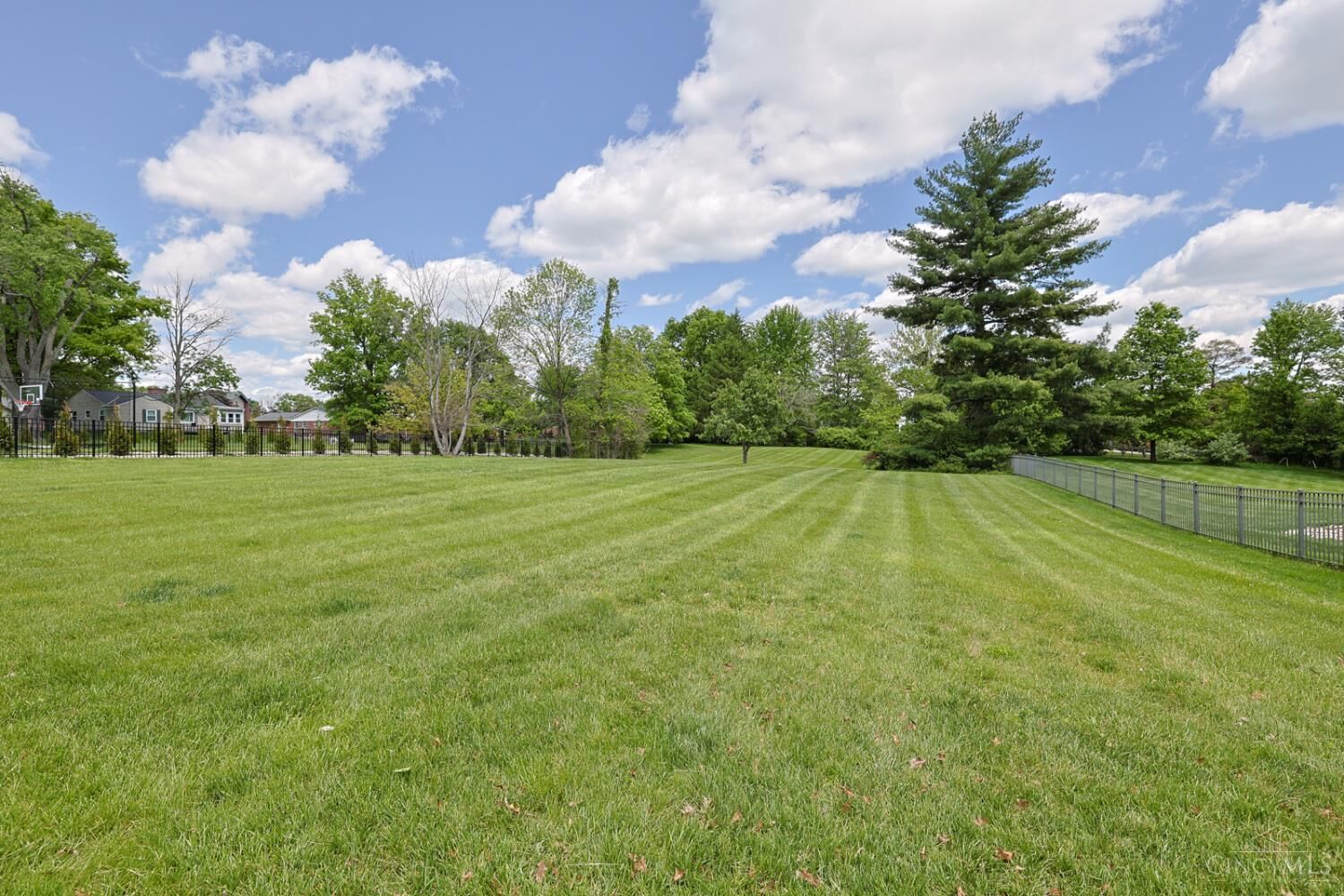 Property Photo:  10380 Deerfield  OH 45242 