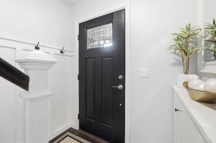 Property Photo:  7890 Blairhouse Drive  OH 45244 