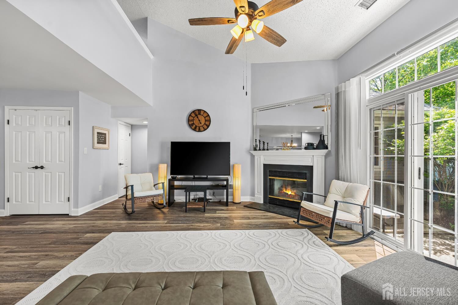 Property Photo:  53 Winthrop Road G  NJ 08831 