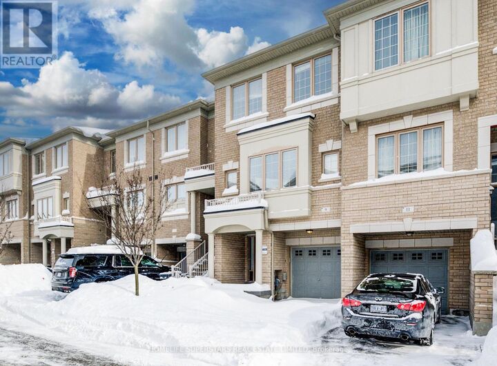 Property Photo:  9 Aspen Hills Road 40  ON L6Y 6E3 