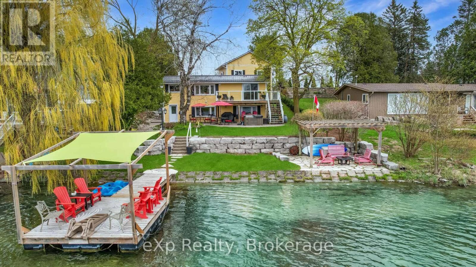 Property Photo: 816 Marl Lake Road 8 ON N4N 3B9