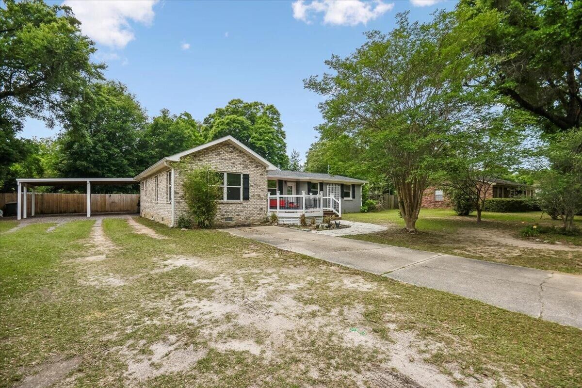 Property Photo:  9915 Wanda Drive  FL 32514 