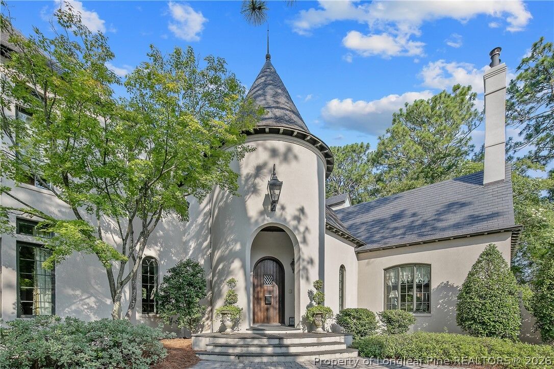Property Photo: 1128 Longleaf Drive NC 28305