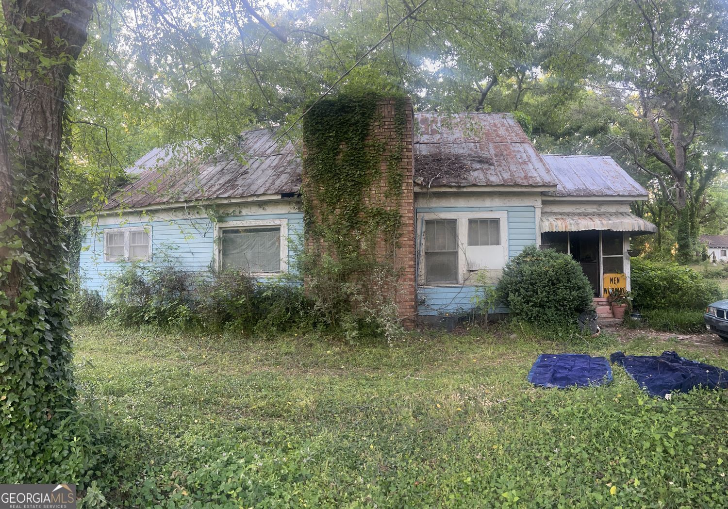 Property Photo: 5884 Rockbridge Road GA 30087