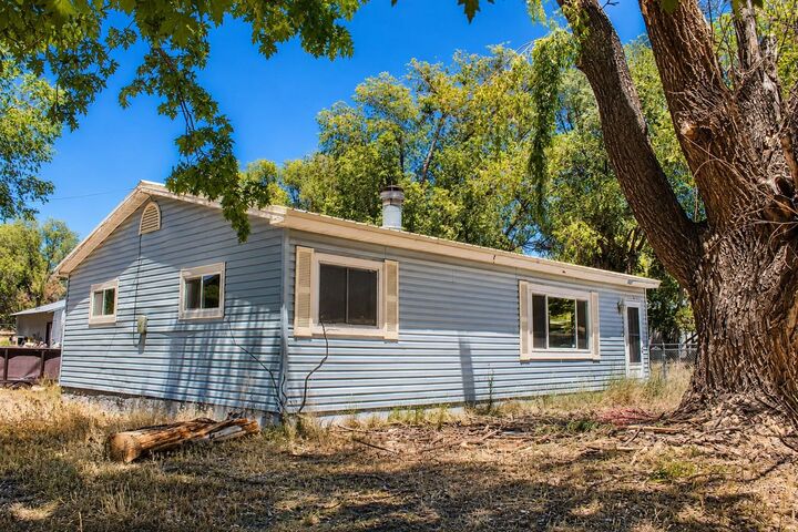 Property Photo: 575 W 6th Avenue CO 81424
