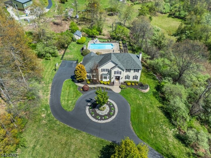 Property Photo:  10 David Pl  NJ 07836 