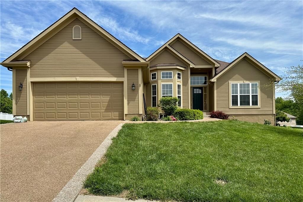 Property Photo:  16250 NW 134th Court  MO 64079 