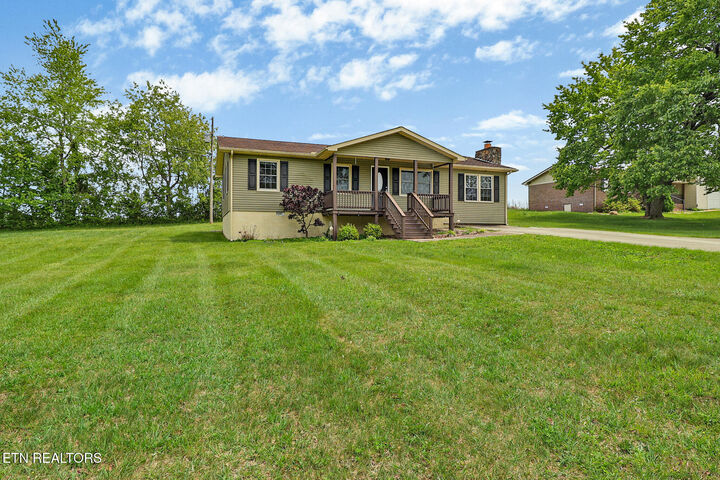 Property Photo:  5209 Plateau Rd  TN 38571 