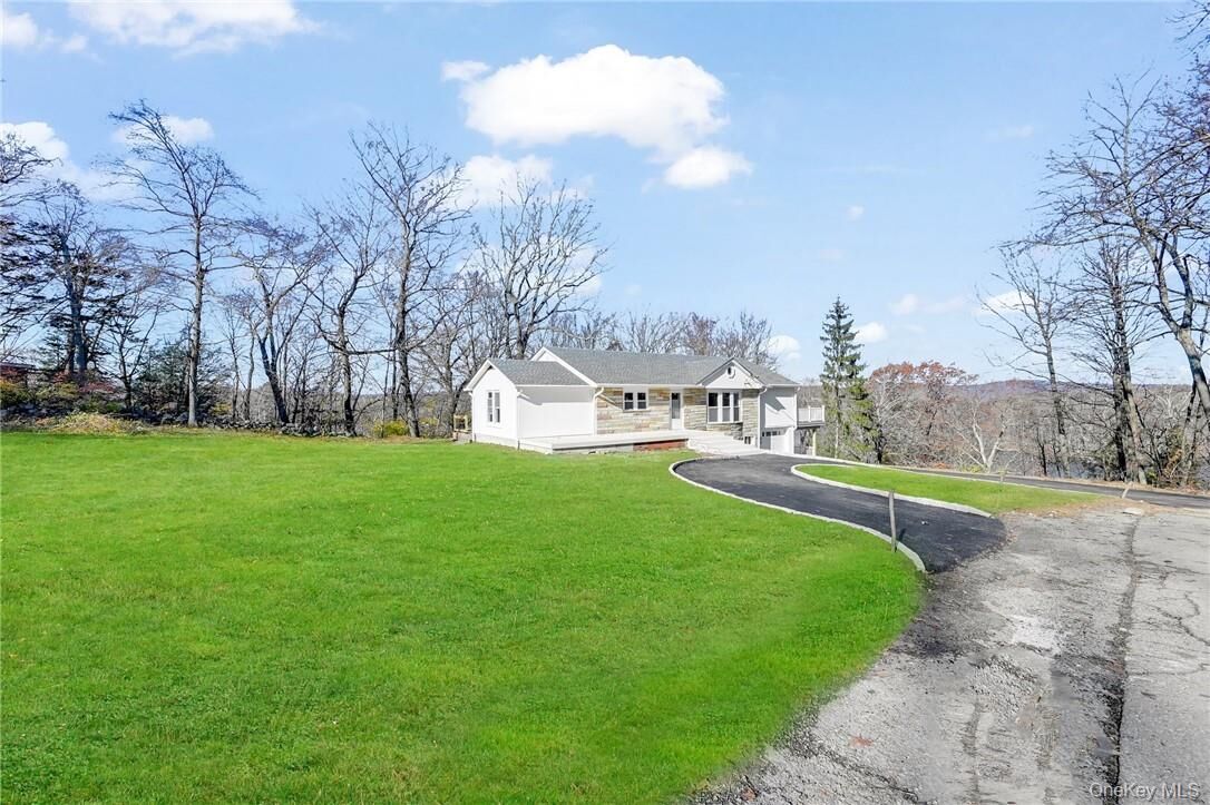 Property Photo:  225 Hilltop Street  NY 10541 