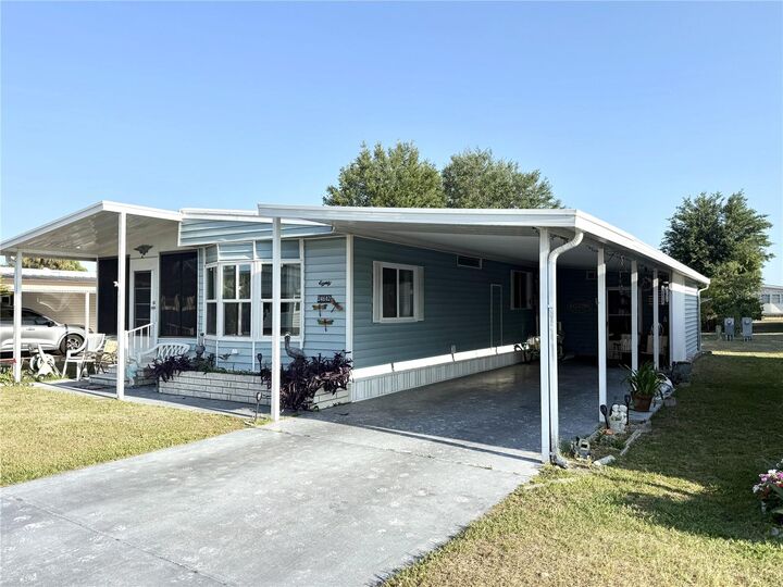 Property Photo:  34642 Sweetpea Lane Lane  FL 33541 