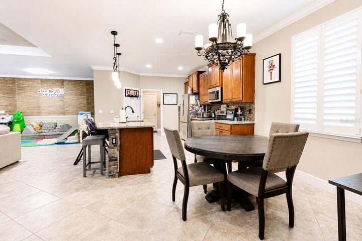 Property Photo:  6256 63rd Lane N  FL 33781 