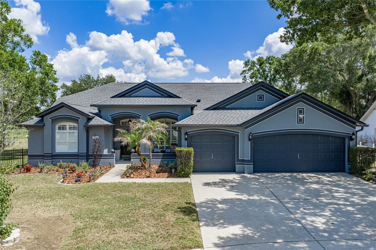 Property Photo:  2624 Crestfield Drive  FL 33596 
