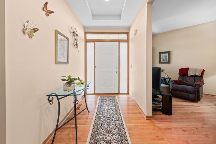 Property Photo:  43540 Inglenook Court  MI 48314 
