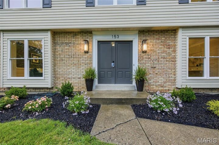 Property Photo:  153 Spring Leigh Court  MO 63011 