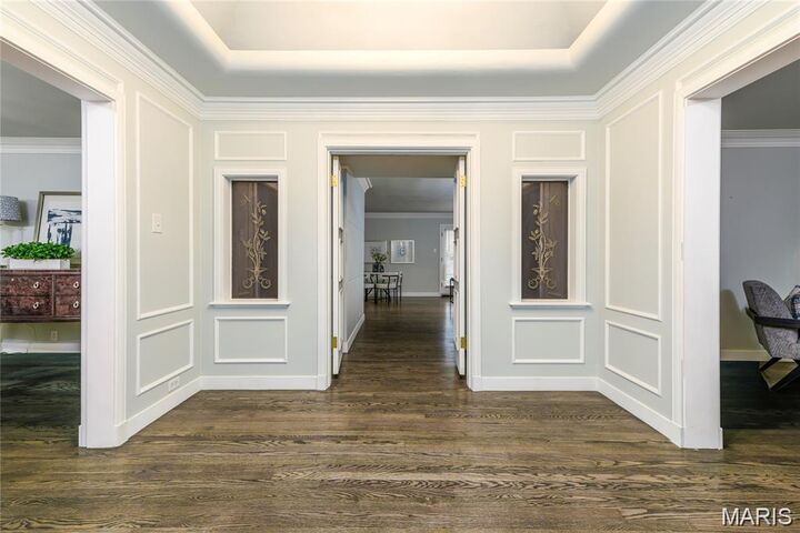 Property Photo:  18 Country Aire Drive  MO 63131 