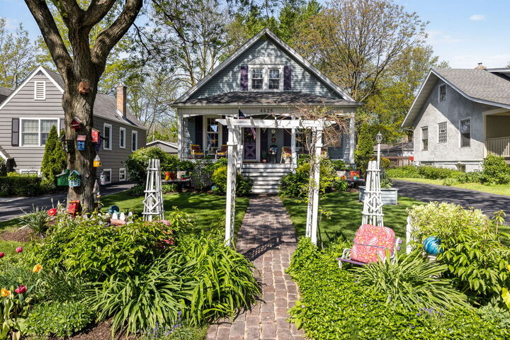 Property Photo: 4628 Wolf Road IL 60558