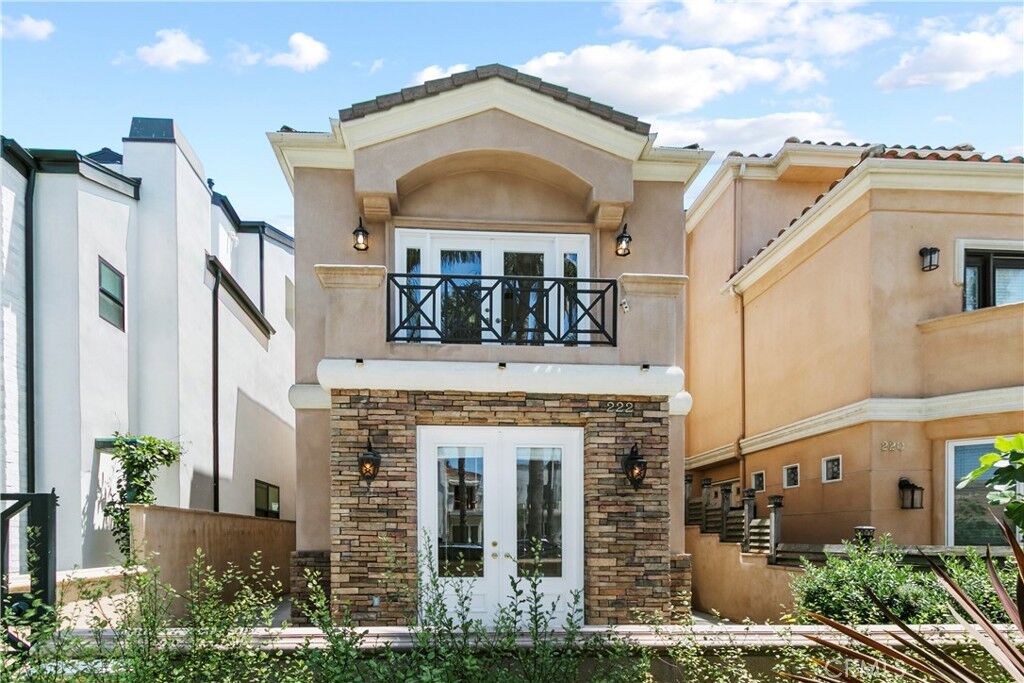 Property Photo:  222 6th  CA 92648 