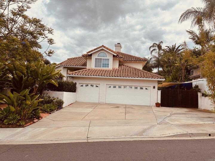 Property Photo:  5151 Bella Colina Street  CA 92056 