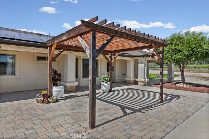 Property Photo:  7989 Sundance Trail  CA 93446 