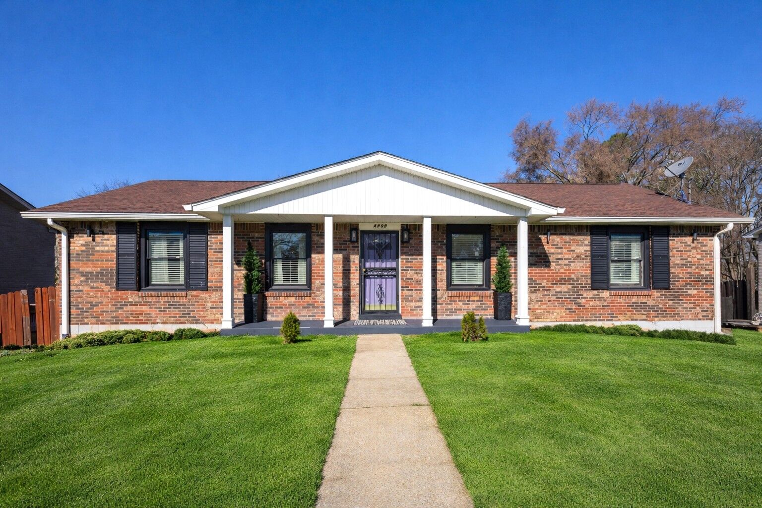 Property Photo: 4809 Bowfield Dr A TN 37013