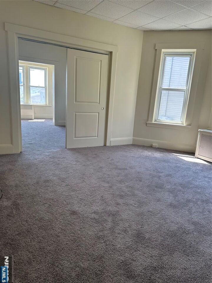 Property Photo:  31 Morgan Place 1  NJ 07031 