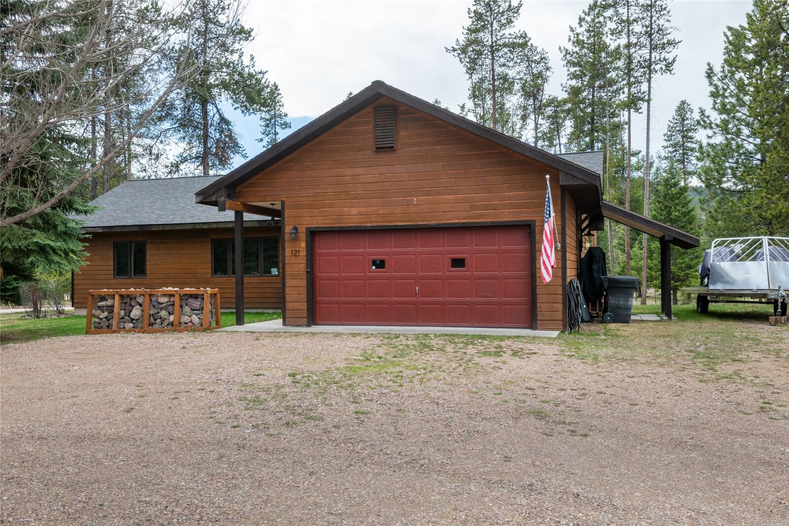 Property Photo:  121 Peacemaker Place  MT 59868 